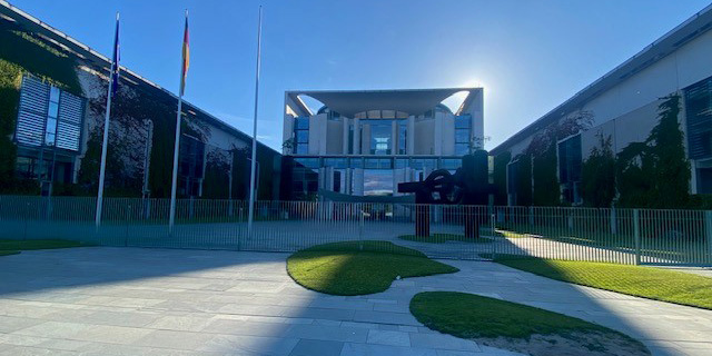 20250411 Artikel Was Kommt Auf Uns Zu